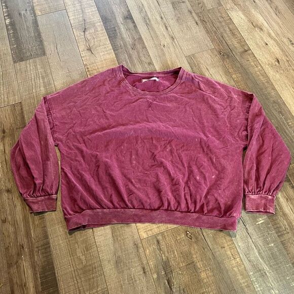 Free People Women's Size S Red
Crew Neck Sweatshirt - Picture 2 of 6